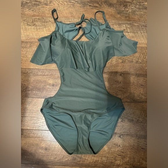 Aerie NWT One Piece Swimsuit In Green Size XL - Picture 1 of 6